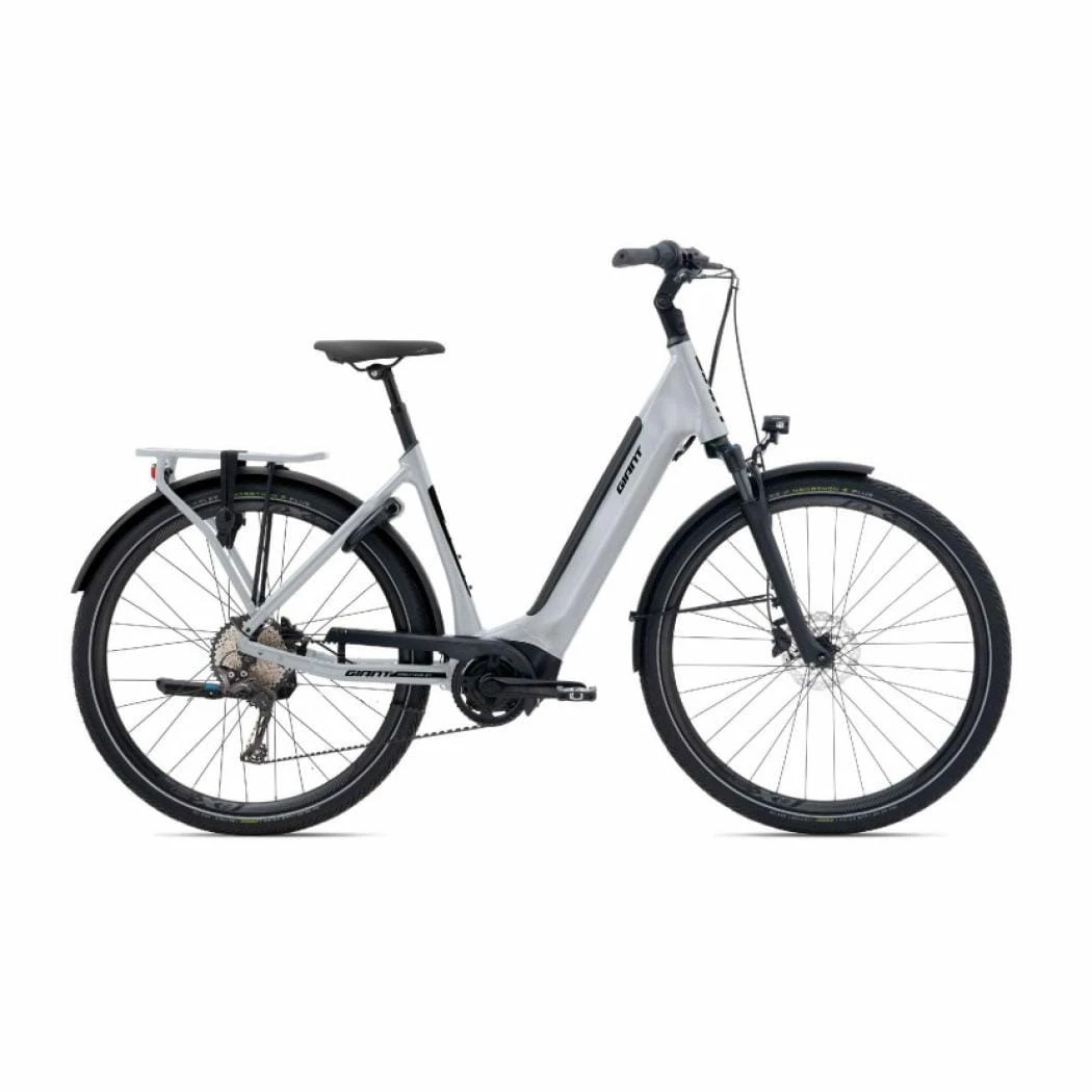 Giant DailyTour E+ 3 (Cadre Bas/Sport/500Wh) Good Grey 3 Giant DailyTour E+ 3 (Cadre Bas/Sport/500Wh) Good Grey