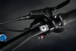 Haibike ALLTRACK Kids MTB Hardtail - Gloss Lime Crystal Red -VTTs électriques Soldes Haibike MY22 Detail Brakes AllTrack Kids