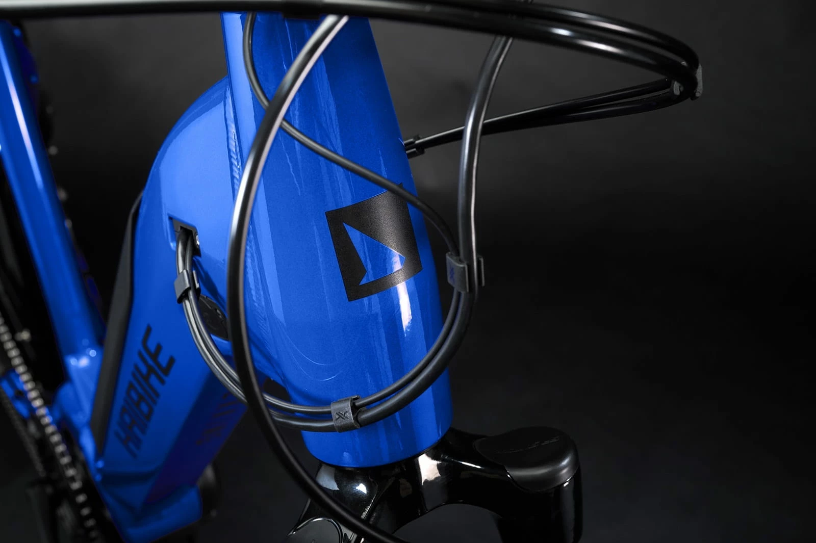 Haibike Trekking 4 Cadre Bas - Gloss Matte Blue Black 11 Haibike Trekking 4 Cadre Bas - Gloss Matte Blue Black – Image 9