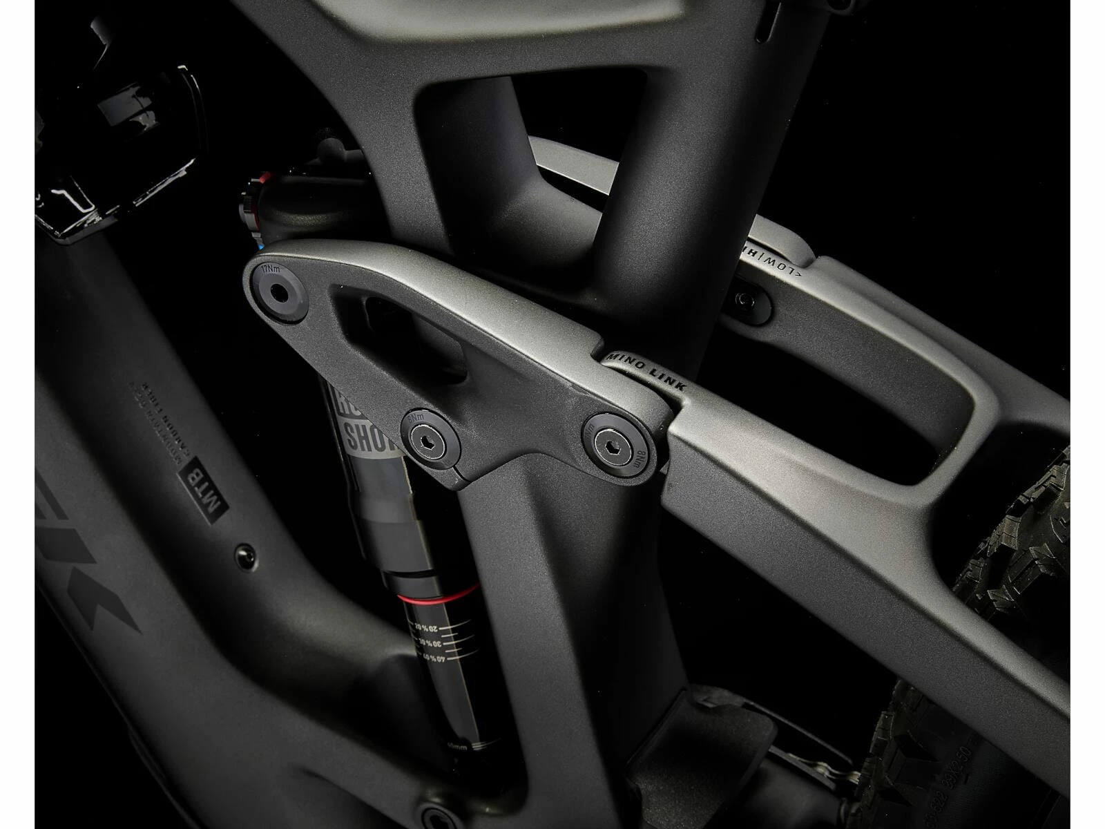 Trek Fuel EXe 9.5 Matte Dnister Black 9 Trek Fuel EXe 9.5 Matte Dnister Black – Image 7