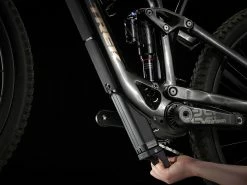 Trek Fuel EXe 9.8 GX AXS Fumée Profonde -VTTs électriques Soldes TrekFuelEXe9 8GXAXSDeepSmoke 10