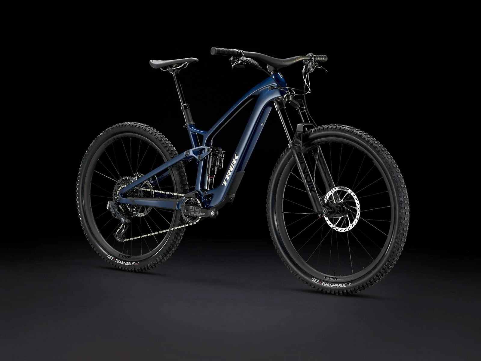 Trek Fuel EXe 9.8 GX AXS Mulsanne Blue 4 Trek Fuel EXe 9.8 GX AXS Mulsanne Blue – Image 2