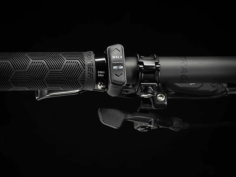 Trek Fuel EXe 9.8 GX AXS Mulsanne Blue 7 Trek Fuel EXe 9.8 GX AXS Mulsanne Blue – Image 5