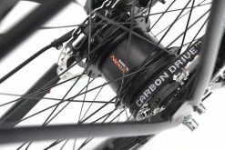 Winora Sinus R8 Hommes - Noir Onyx -VTTs électriques Soldes Winora MY21 Detail Belt drive Sinus R8 Men